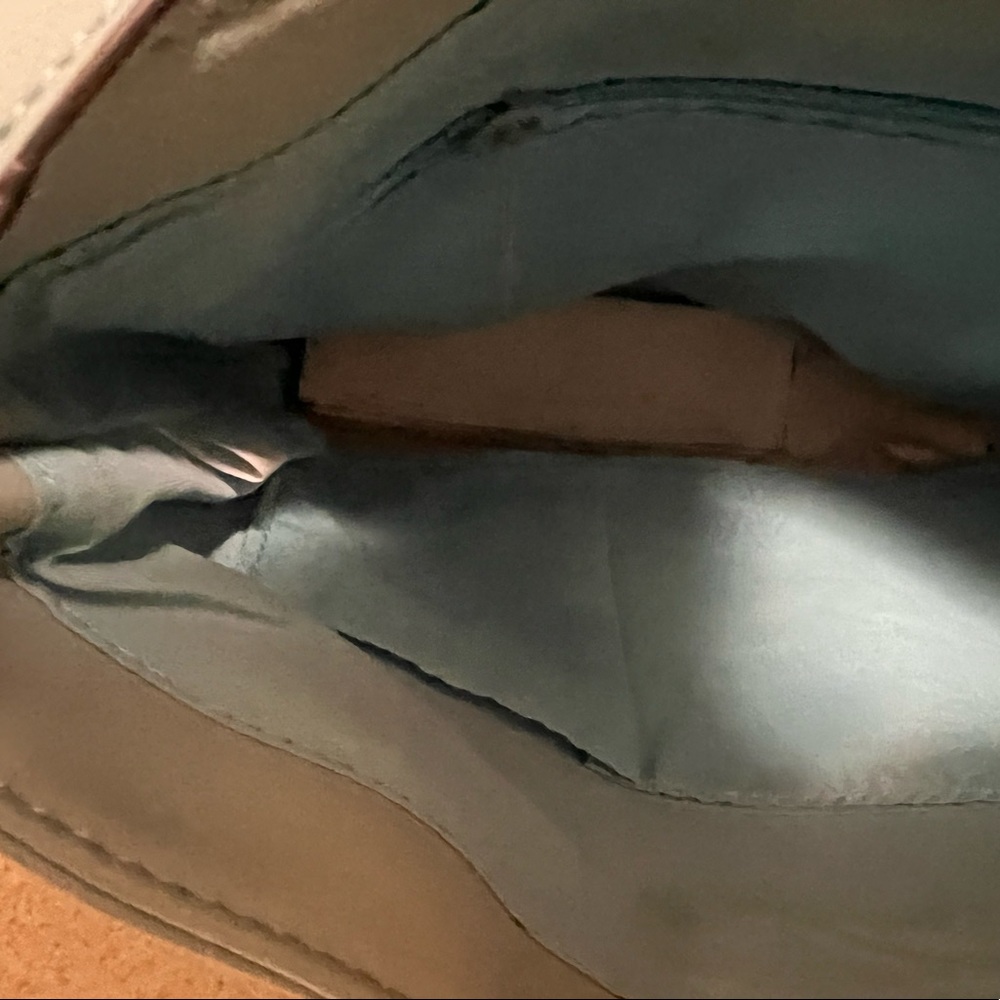Purse - Picture 8 of 8